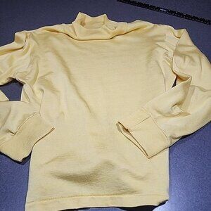 Women's Sz M Barletta Pale Yellow Mock Neck Lightweight Sweater USA made